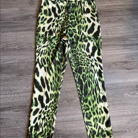 2 Piece Blazer & Pant Set - Picture 6 of 7